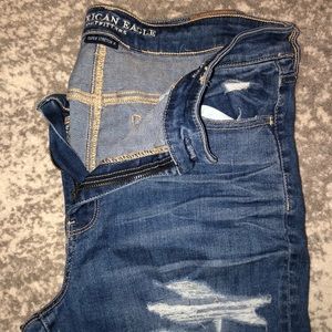 Distressed- Curvy high waist jeggings